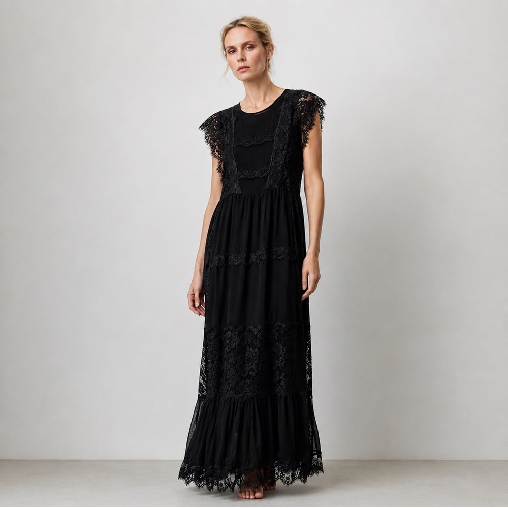 Zara Maxi Dress, Lace, Flowy Silhouette, Evening / Boho, Size M